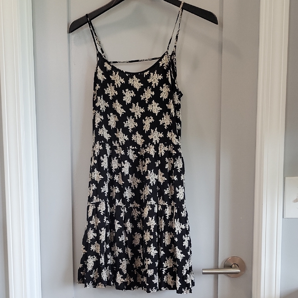 Mine Black and White Backless Dress